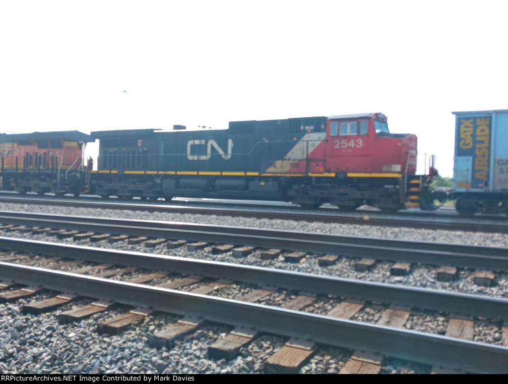 CN 2543